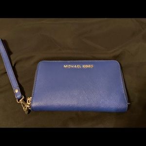 Michael Kors Jet Set Travel Wallet Wristlet